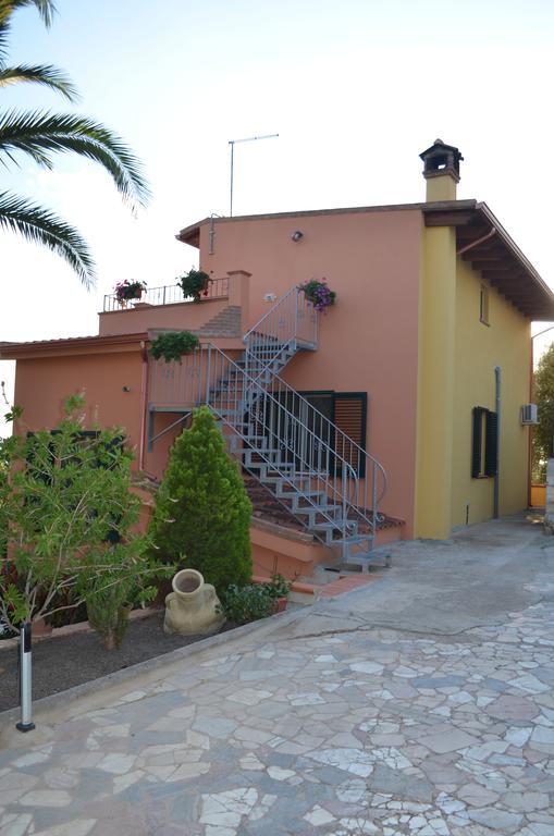 فيلا Terrazza Sul Golfo Degli Angeli كابيتانا المظهر الخارجي الصورة