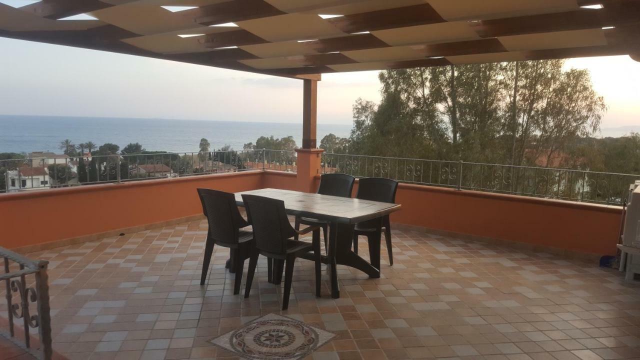 فيلا Terrazza Sul Golfo Degli Angeli كابيتانا المظهر الخارجي الصورة